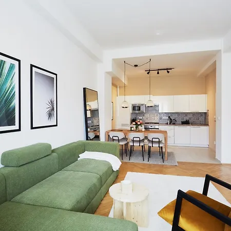 Luxury Riverside Apartment Prague Exterior photo